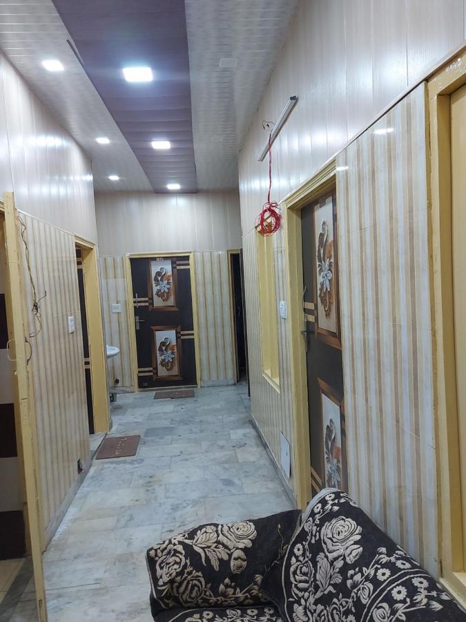 Mj Chawla Homestay Double Bed Attached Bathroom Room Αμριτσάρ Εξωτερικό φωτογραφία